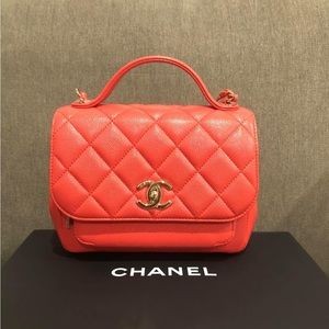 Chanel Business Affinity handbag Small Crossbody Hard to find!